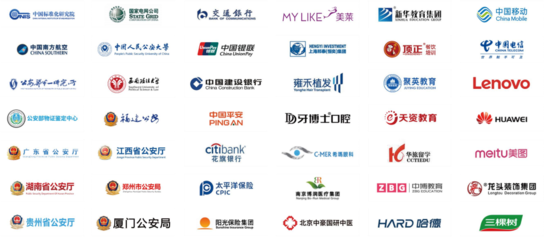 服務(wù)38萬(wàn)企業(yè)后，我們?yōu)楹谓艘蛔a(chǎn)AI機(jī)器人的工廠